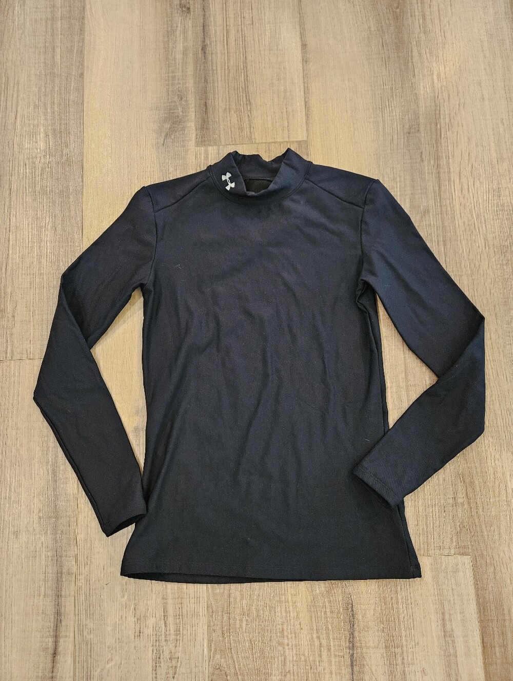 Under Armour ColdGear Mock Neck Compression Shirt Womens Medium Black Base Layer